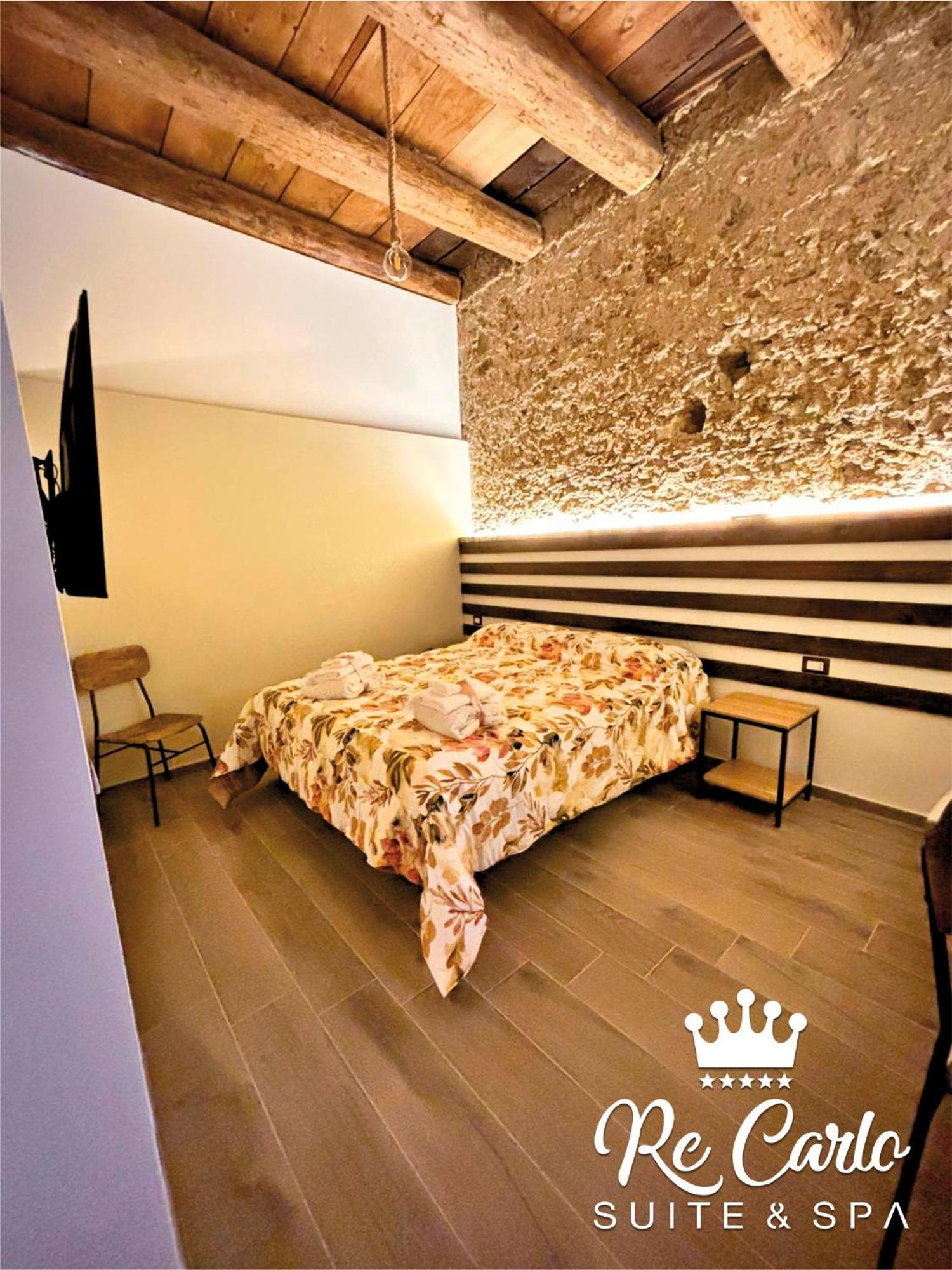 B&B Stadium Room & Suite Crotone Exterior foto